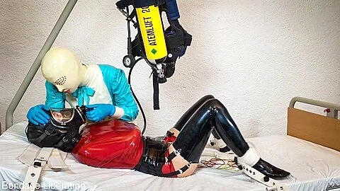 Rubber Electro Clinic With Elise Graves And Anna Rose