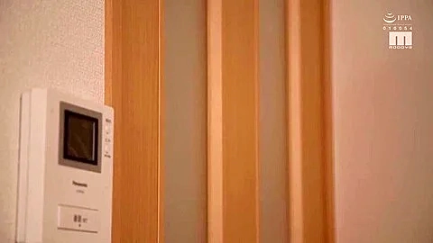 231028草食男子と坊主男子のエロ動画b1