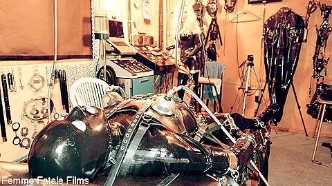 Extreme Bondage With Mistress Eleise De Lacy